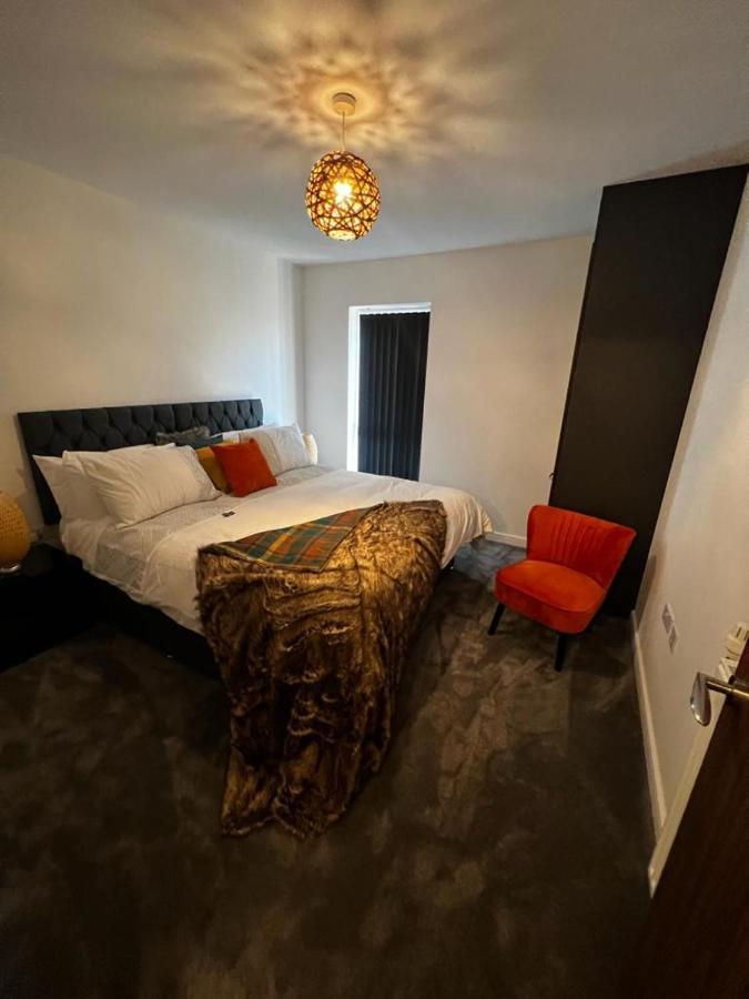 Lakeside 2 Bed Luxury Apartment No Parties No Events Early Check-In Late Check- Out Allowed West Thurrock Kültér fotó